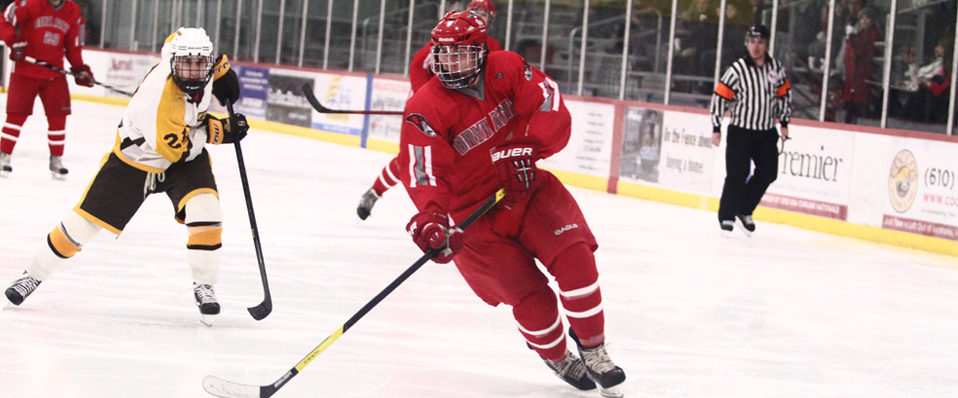 Men's Ice Hockey Takes Game 1 of the DVCHC Championships