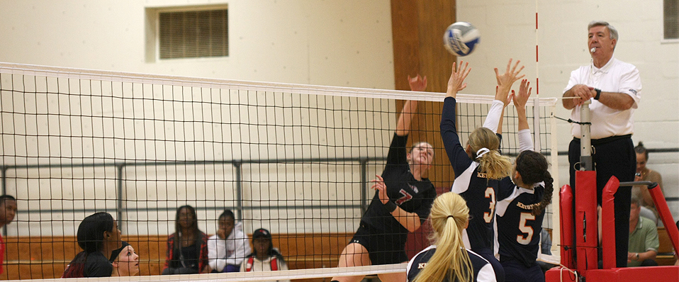 Women's Volleyball Falls to Keuka College