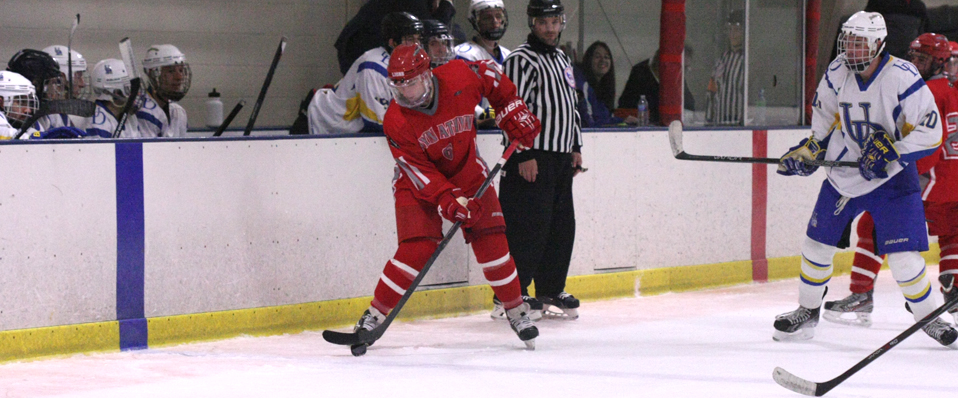 Men's Ice Hockey Picks Up First Conference Win on the Road at Delaware