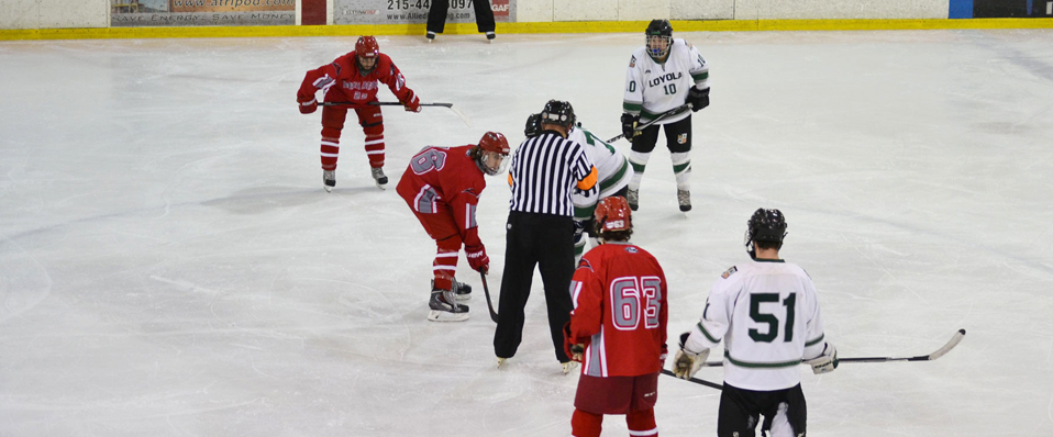#3 Men's Ice Hockey Takes Down #12 Loyola 9-2