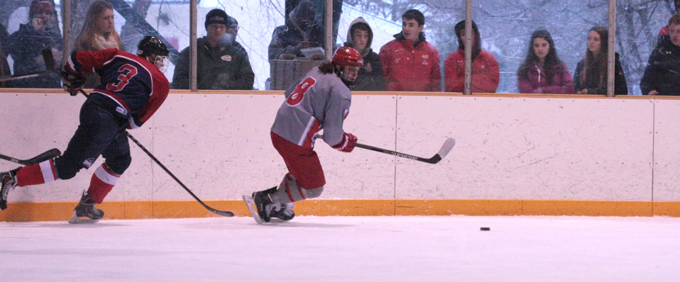 #2 Men's Ice Hockey Takes Down #9 Robert Morris