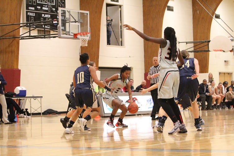 Women's basketball fall on the road to Gallaudet 73-57