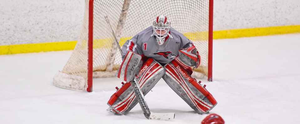 Men's Ice Hockey Falls to Calvin, 5-4 in the ACHA Ice Hockey Nationals
