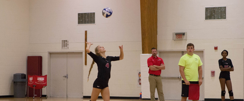 Women's Volleyball Wins Five Set Thriller Against Cairn