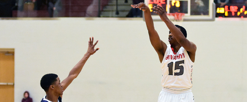 Laws Lifts Men's Basketball Over Wells