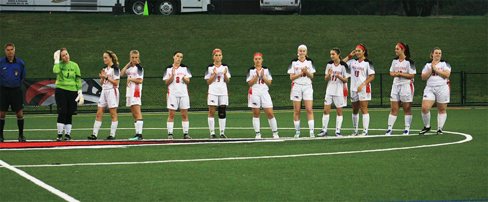 Women's soccer earns 2016-17 USC College Team Academic Award