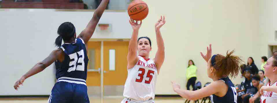 Women's basketball defeated by Centenary (N.J.) 57-38