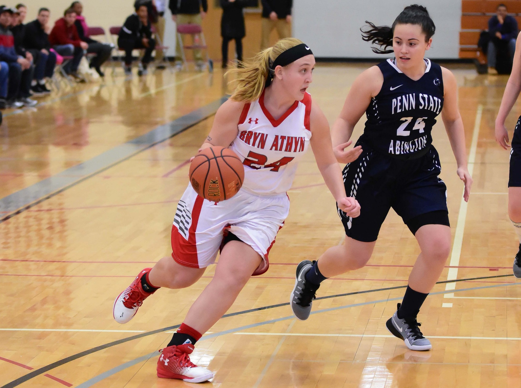 Women's basketball to play Saint Elizabeth in home opener on Wednesday