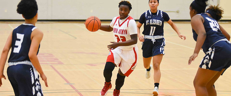 Women's basketball to host Gallaudet Saturday afternoon