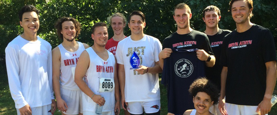 Martinez leads men's cross country at PSU Abington Invitational