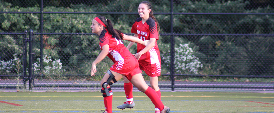 Women's soccer wins at Penn State Abington, 2-0