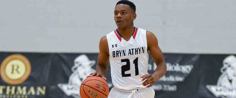 Men's basketball falls to PSU Berks in final seconds 90-89