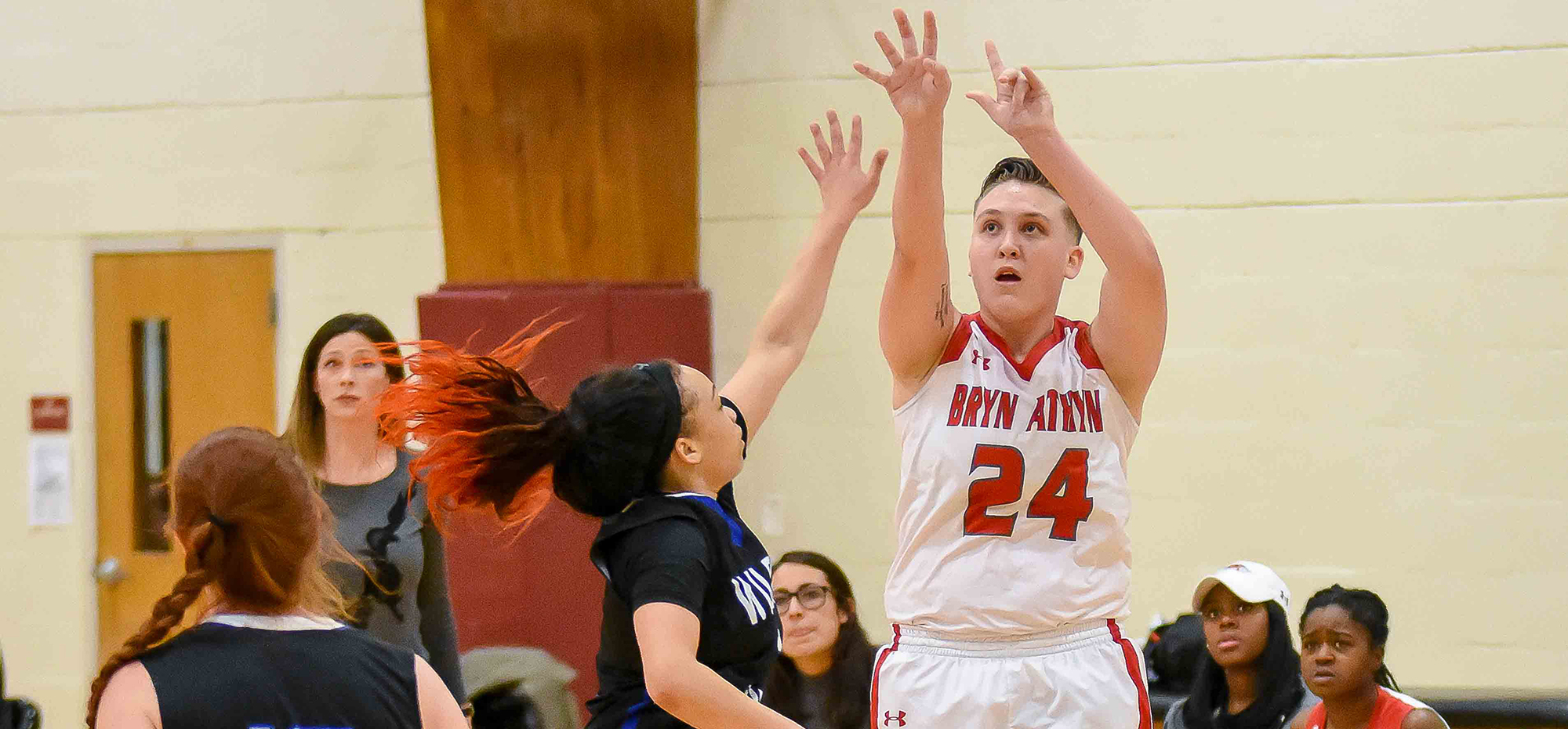 Women's basketball defeated by host Gallaudet