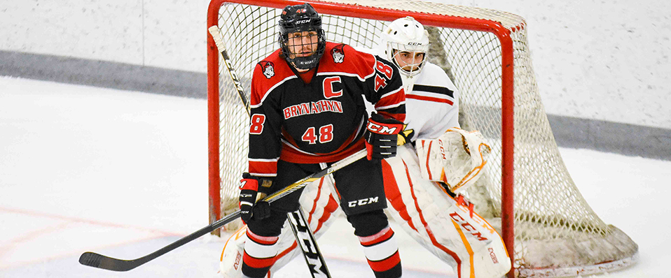 Special teams power men's ice hockey to Senior Night victory over King's (Pa.)