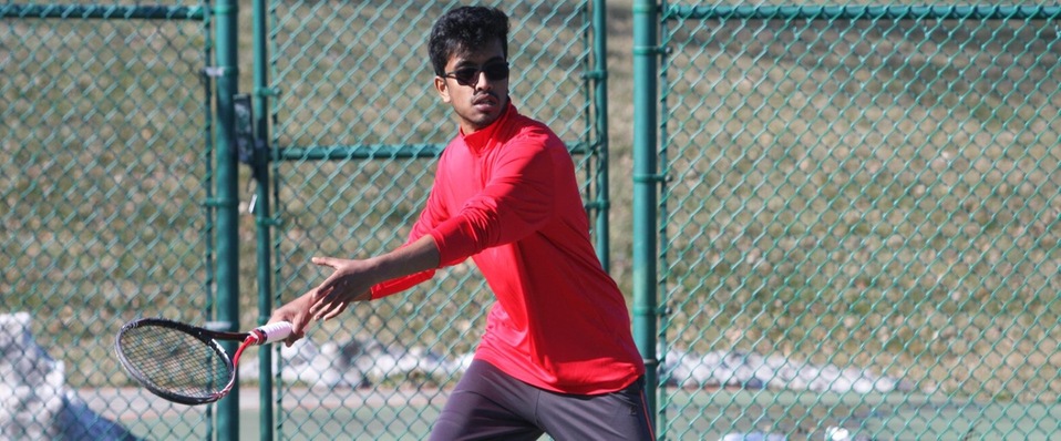 Men's tennis falls to Penn College 7-2