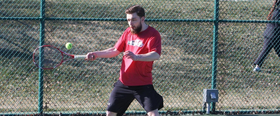 Men's tennis falls to Penn State Berks 9-0