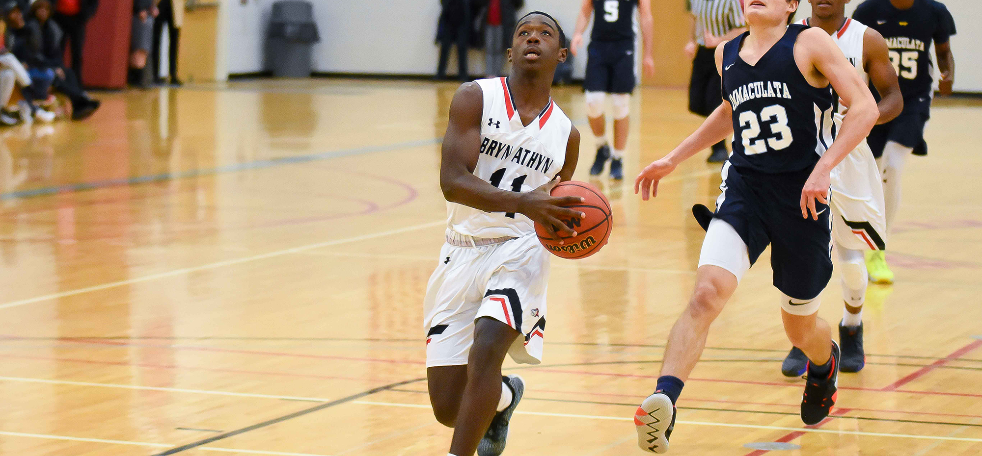Moore goes for career high in road loss to Wilson