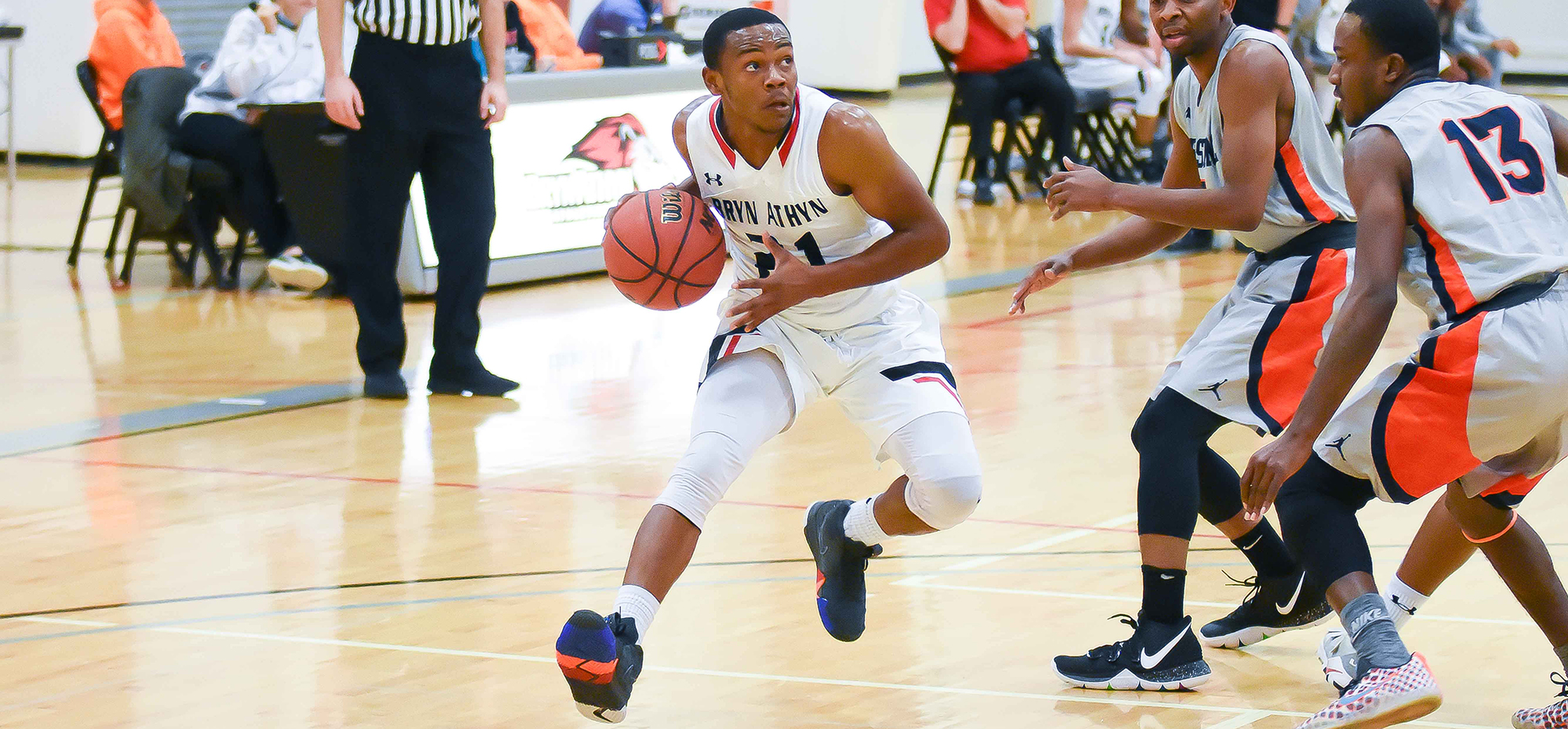 Washington goes for season-high 30 points in road loss at Rosemont