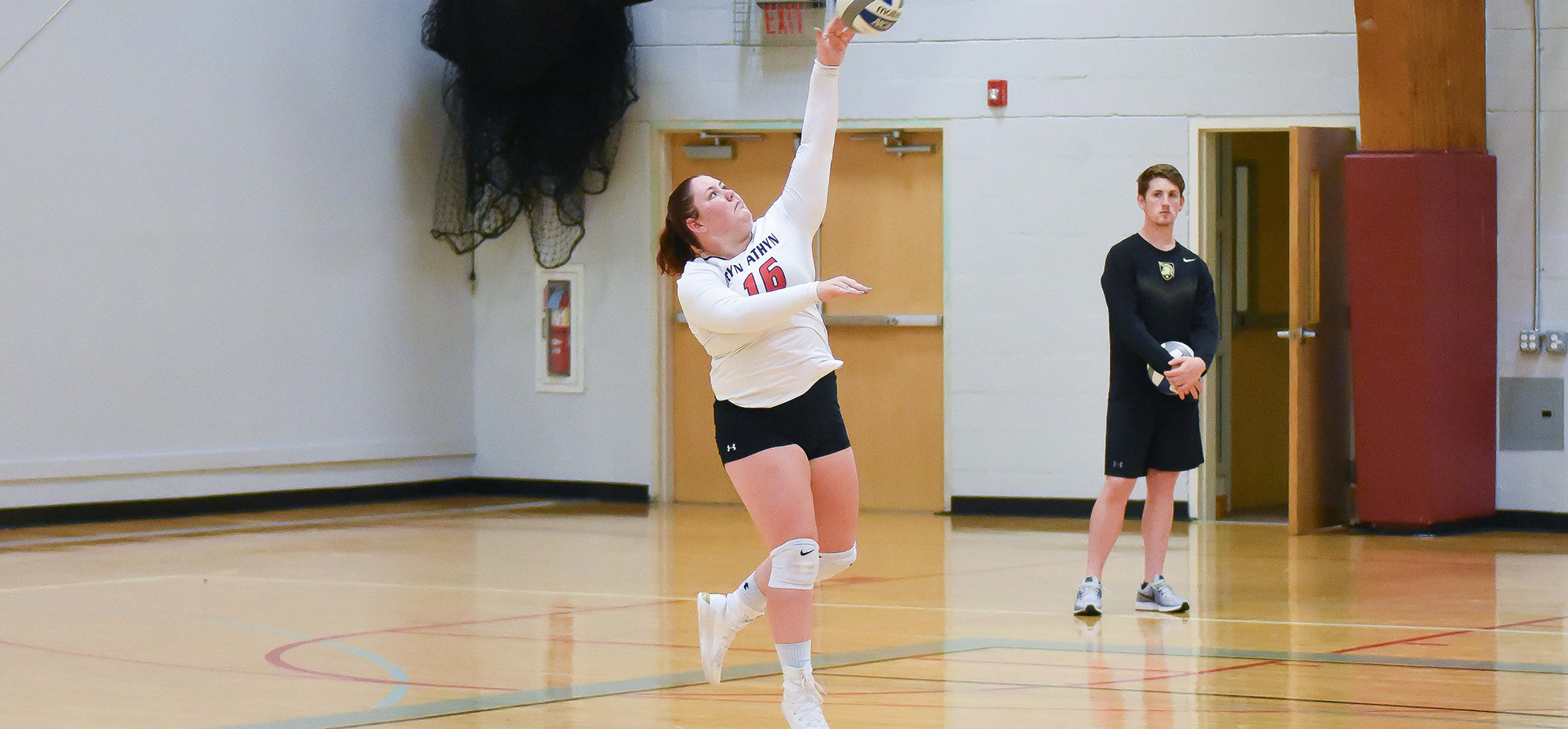 Volleyball swept by host Notre Dame (Md.), 3-0