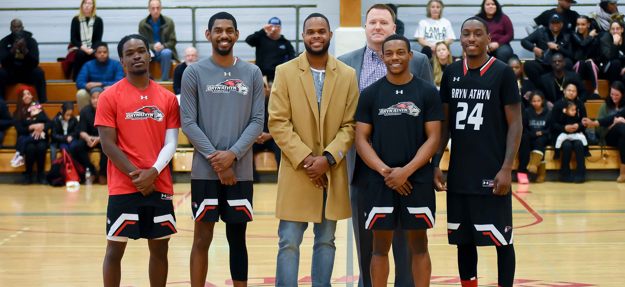 Washington becomes men's basketball's all-time leading scorer in Senior Day loss to Rosemont