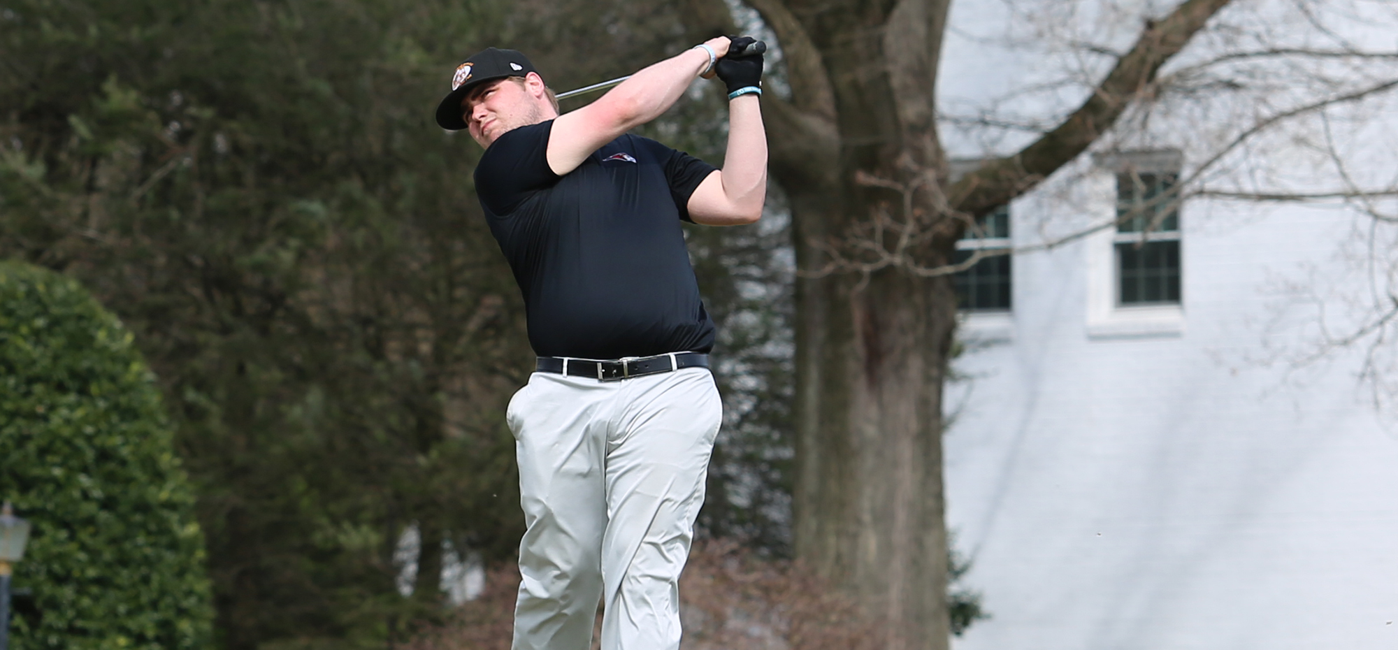 Lions sit in 18th after day one of the Rosemont Raven Invitational