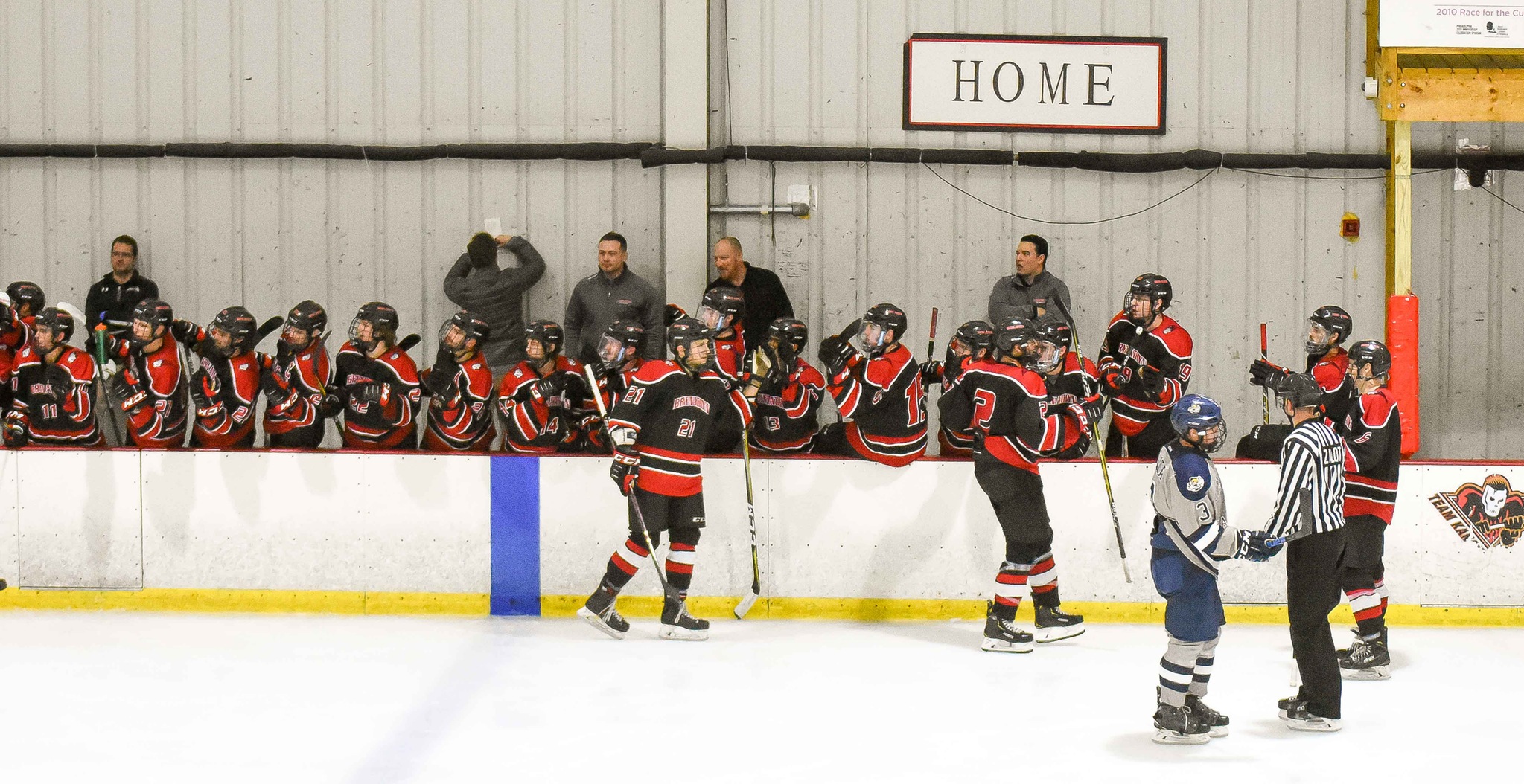 Ice hockey to hold team meeting on August 29