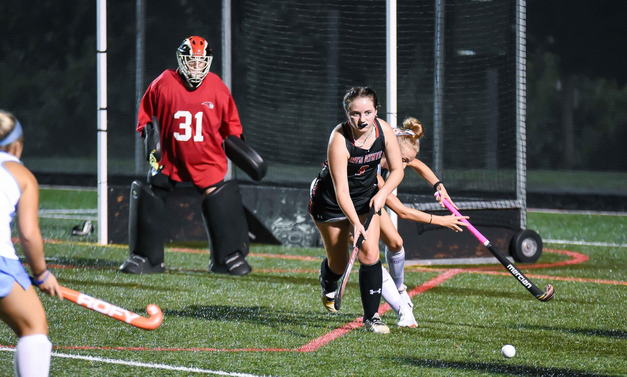 Field hockey conquered by Neumann