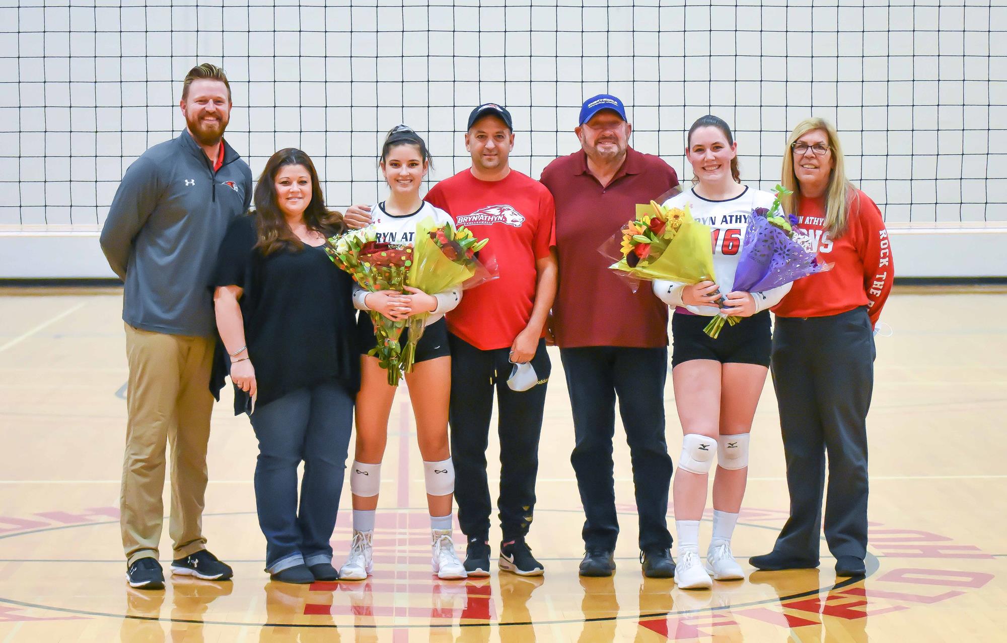 Women's volleyball senior night spoiled by Cairn