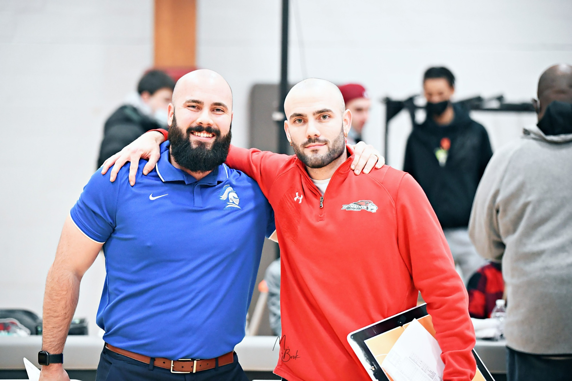 Men's Basketball battles with Great Lakes