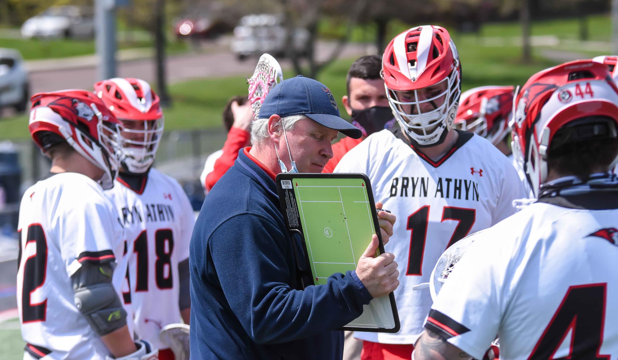 Men's lacrosse finishes season against Montclair State