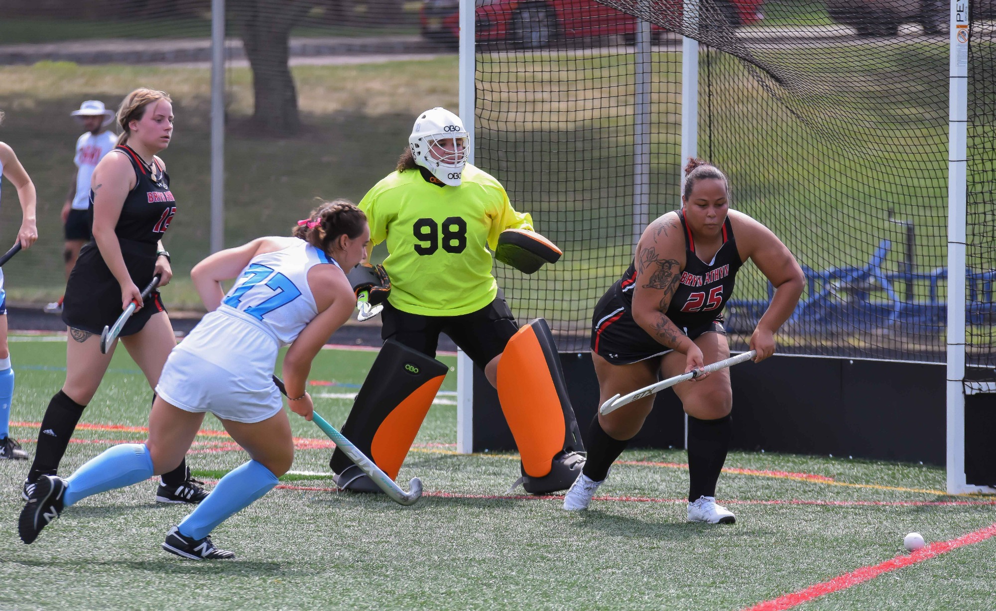 Field hockey overwhelmed by Neumann