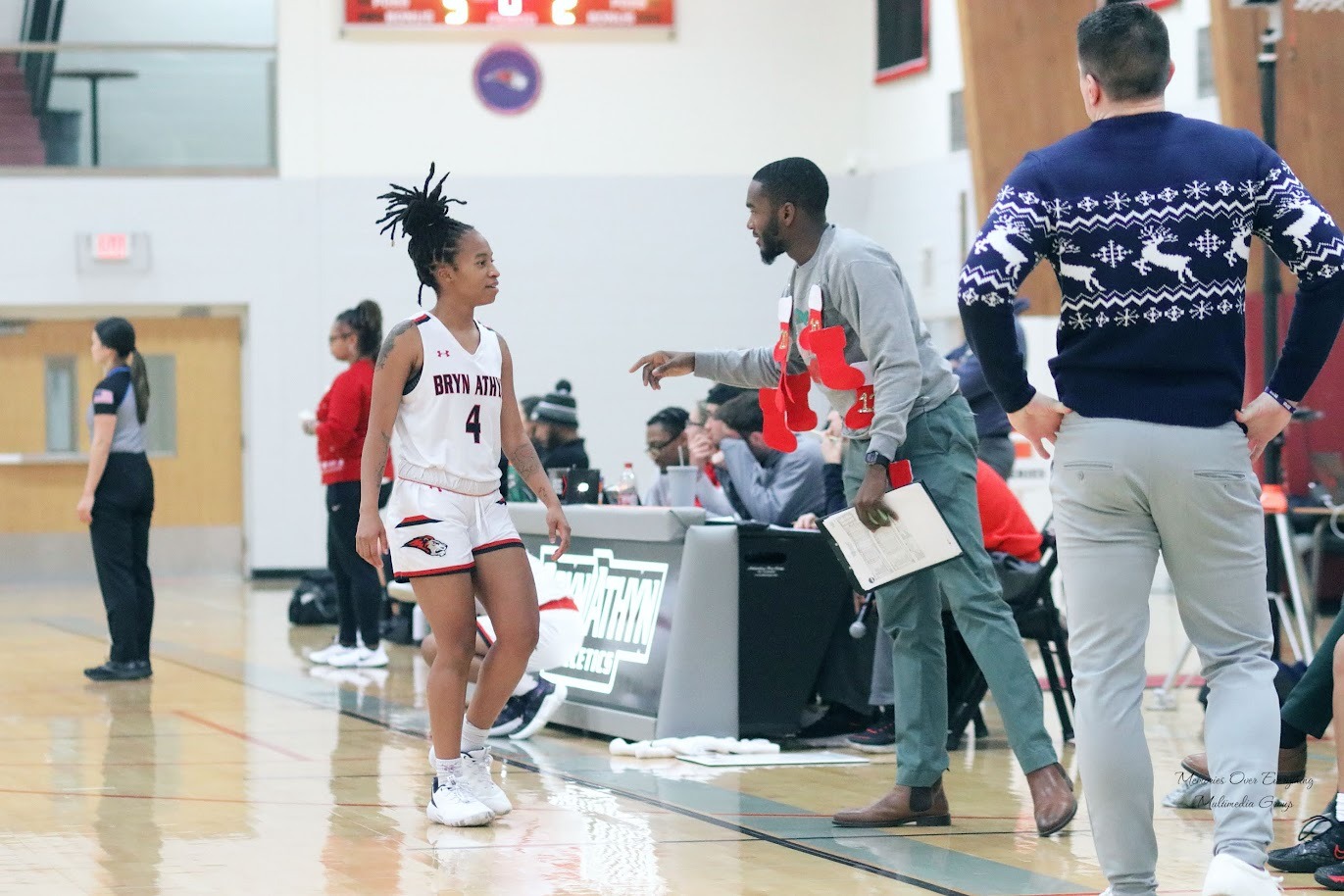Women's basketball soar past Ravens