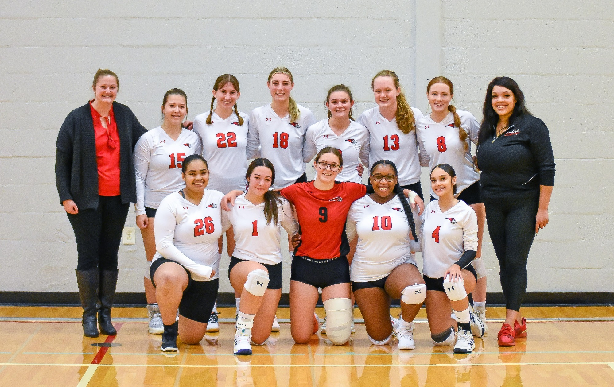 Women's Volleyball defeats Wilson in nail-biter