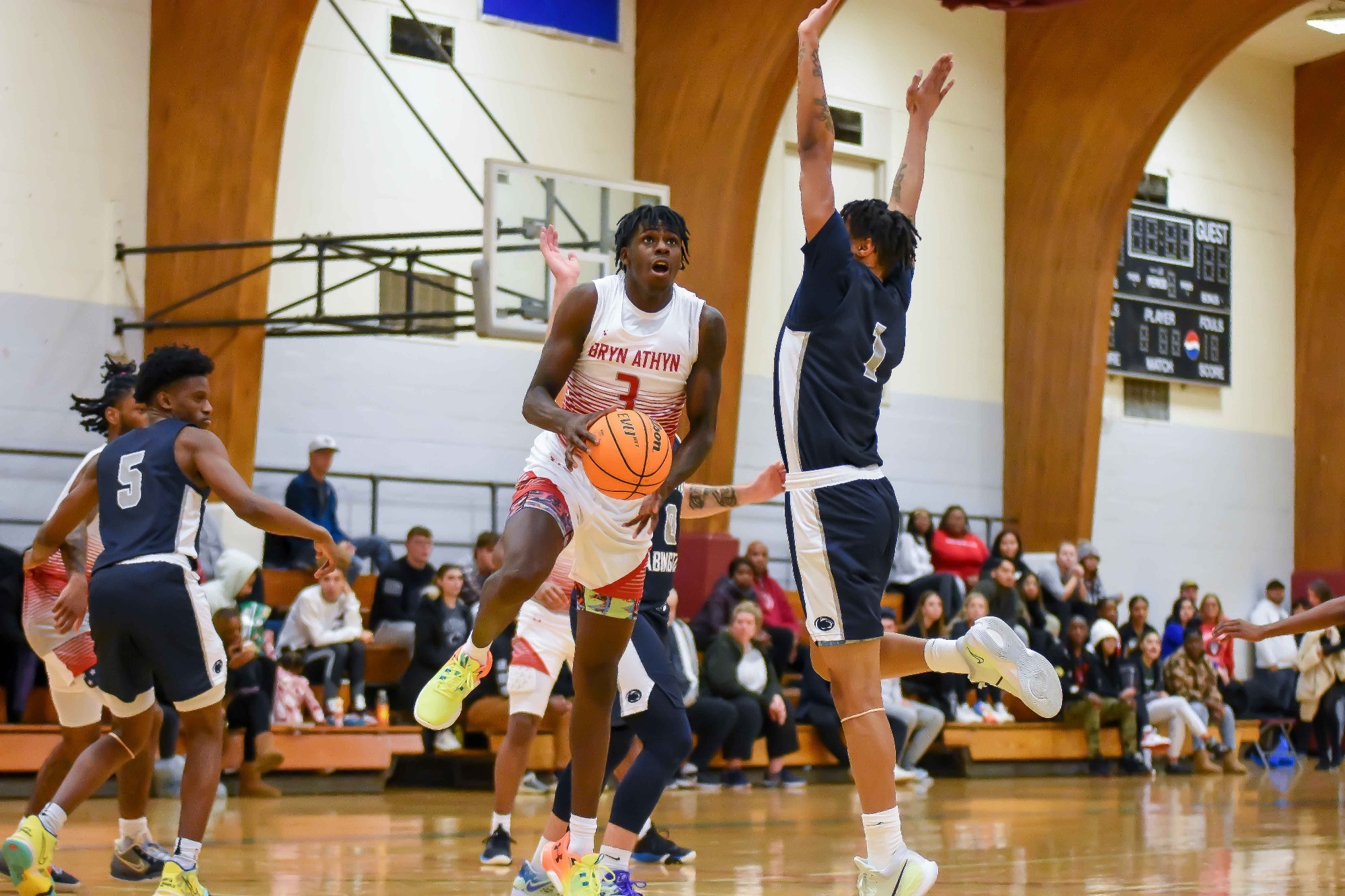 Men's Basketball takes control in season opener