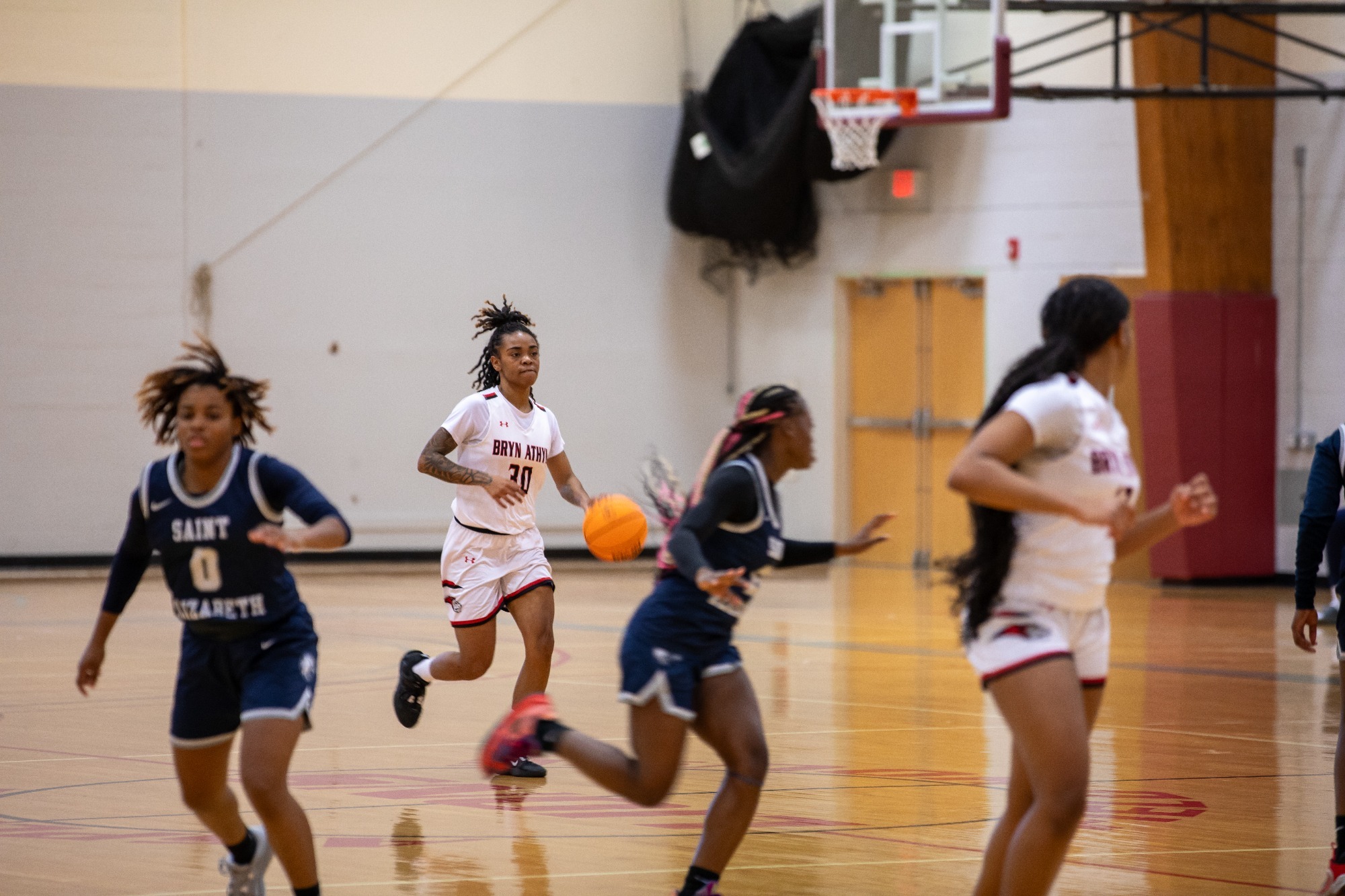 Women's Basketball returns home to wreck Rosemont