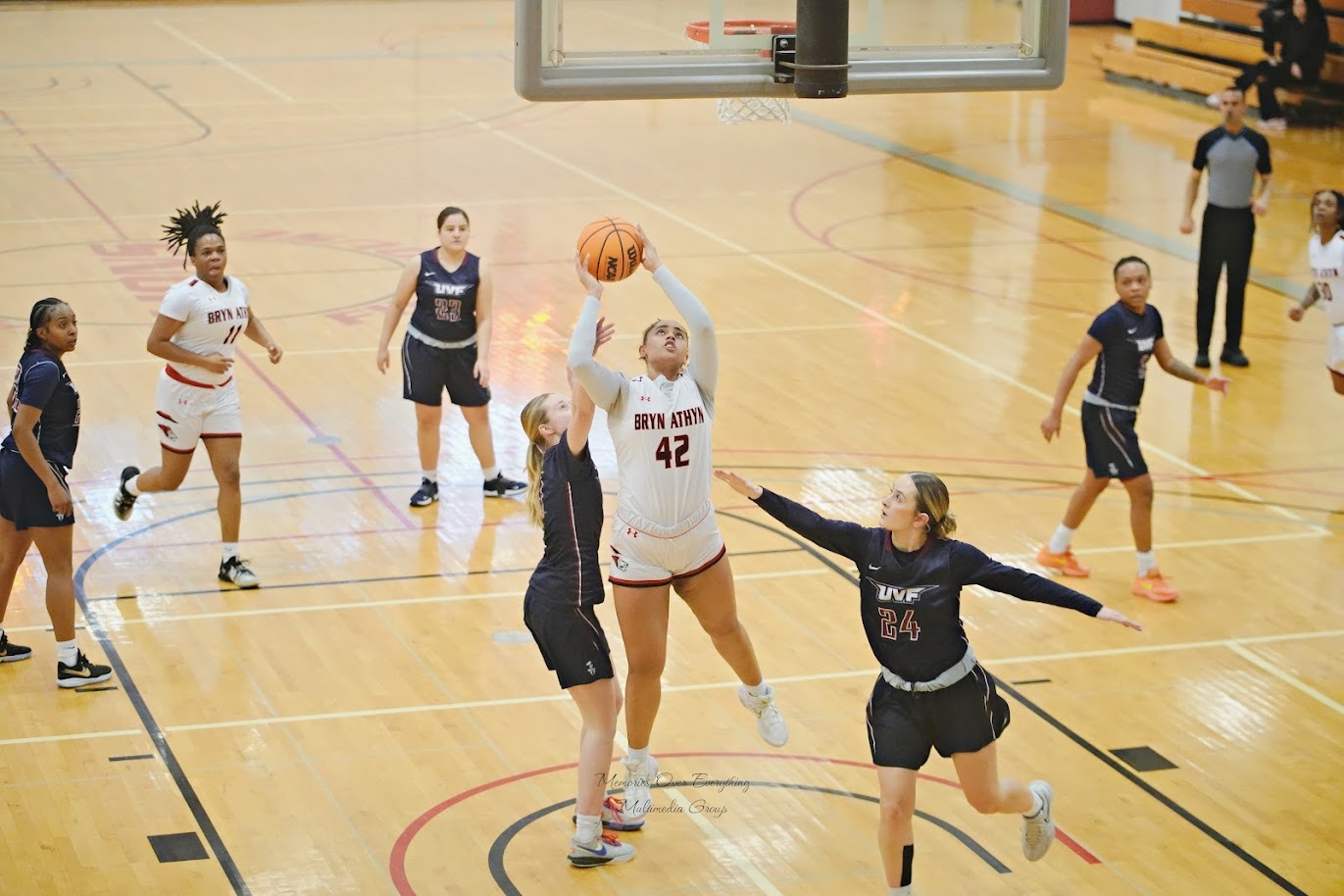 Women's Basketball gets fourth straight win over Keystone
