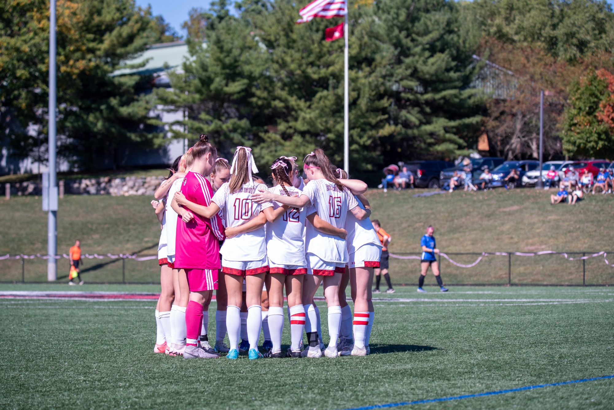 Women's Soccer upsets 8th seed to move to next round