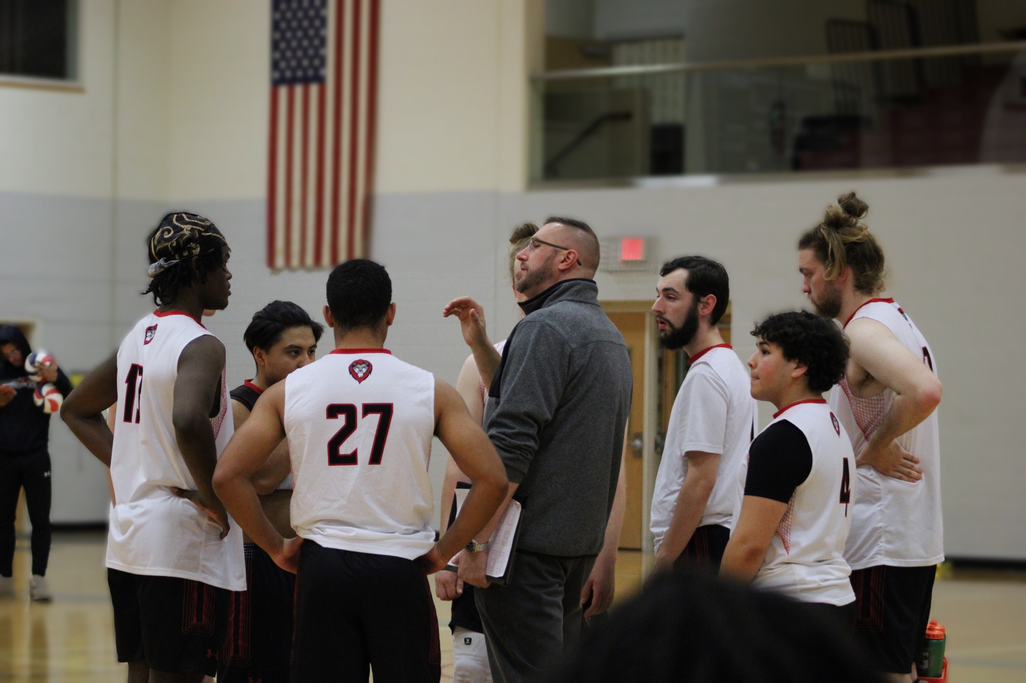 Lions split doubleheader against Gryphons