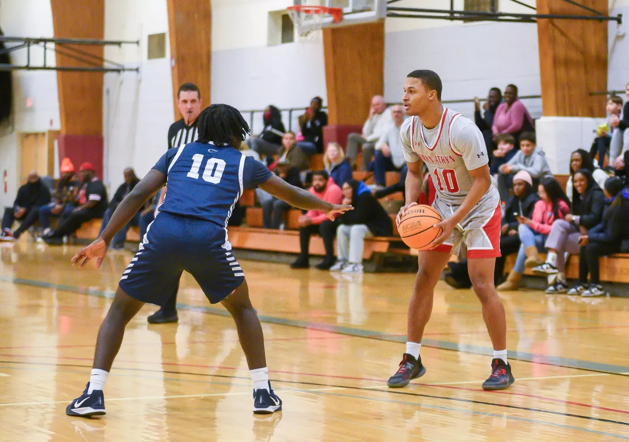 Hot streak continues for Men's basketball