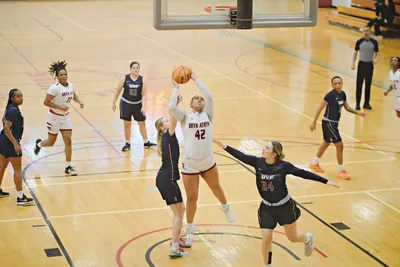 Women's Basketball